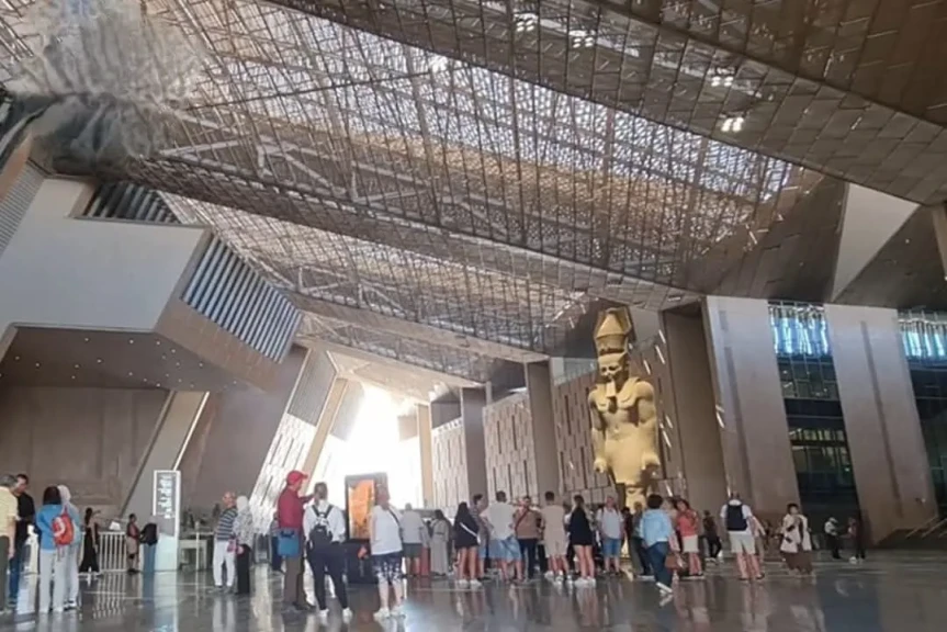 ”التعليم”: فقرة موحدة في إذاعة المدارس عن المتحف المصري الكبير