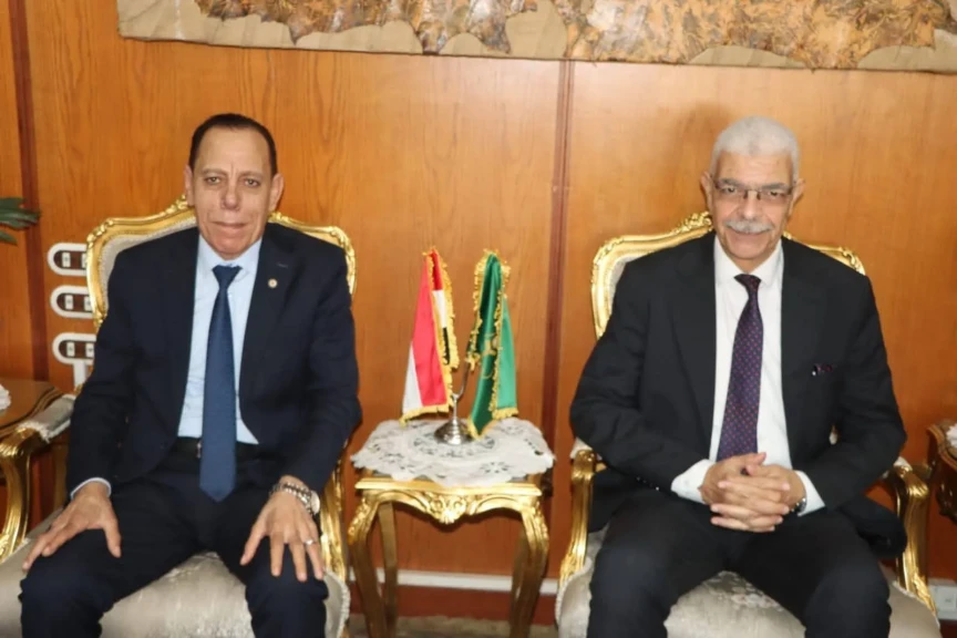 رئيس جامعة المنوفية يستقبل رئيس محكمة شبين الكوم ورئيس لجنة متابعة الانتخابات بالمنوفية
