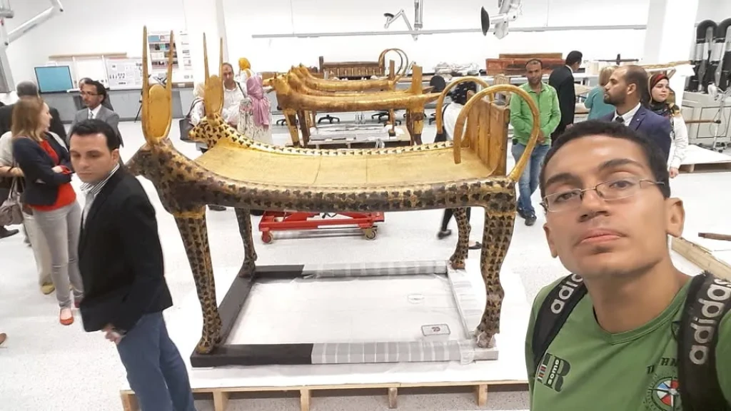 كنوز توت عنخ آمون في المتحف المصري الكبير تستعد للظهور في أبهى صورها