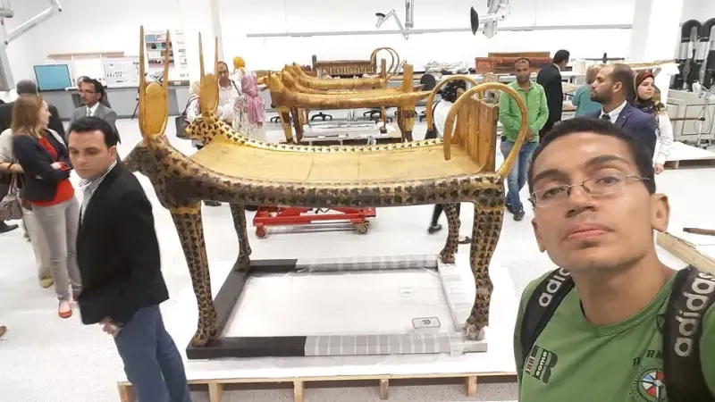 كنوز توت عنخ آمون في المتحف المصري الكبير تستعد للظهور في أبهى صورها كنوز توت عنخ آمون في المتحف المصري الكبير تستعد للظهور في أبهى صورها