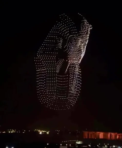 بروفة الإبهار في سماء المتحف المصري الكبير استعدادًا لاحتفال كنوز توت عنخ آمون