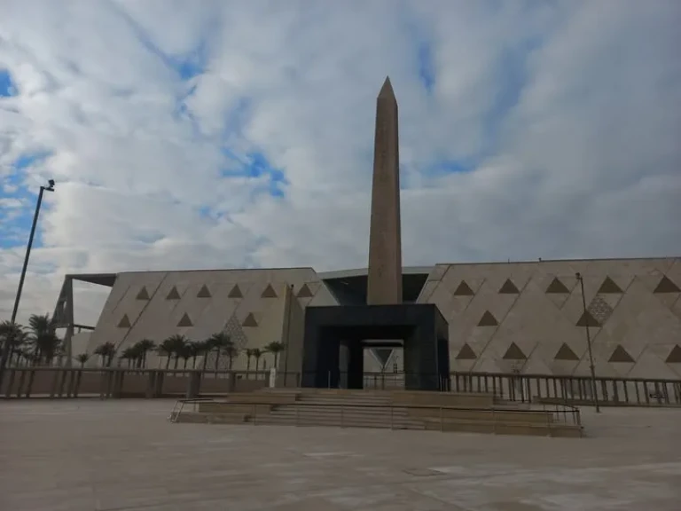 الافتتاح التاريخي للمتحف المصري الكبير الأول من نوفمبر 2025 الافتتاح التاريخي للمتحف المصري الكبير الأول من نوفمبر 2025
