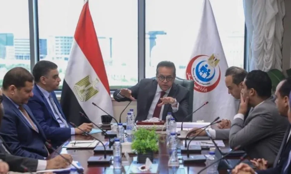 وزير الصحة يتابع ضوابط صرف الأجهزة التعويضية ضمن منظومة التأمين الصحي الشامل