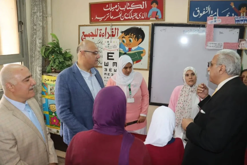 محافظ القليوبية يُدشّن مبادرة ”عيون أطفالنا مستقبلنا” لفحص نظر 456 ألف طالب بالمجان
