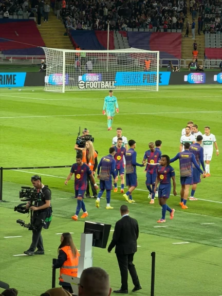 برشلونة يستعيد نغمة الانتصارات بعد تحقيق الفوز علي التشي بثلاثية