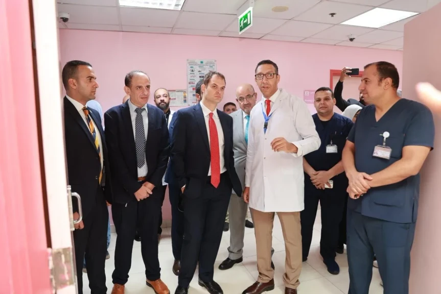 الصحة: مستشفى الشيخ زايد التخصصي تستقبل وزير الدولة البريطاني لشؤون الشرق الأوسط وممثلي منظمة الصحة العالمية بمصر