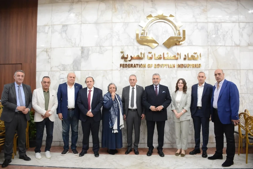 اكتمال النصاب القانوني للجمعية العمومية لغرفة الملابس و فوز مجلس ادارة الغرفة بالتزكية