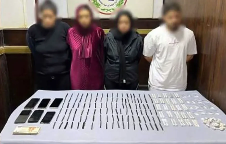 الداخلية:ضبط تشكيل عصابي للاتجار بالمواد المخدرة والأعمال المنافية للاداب العامة