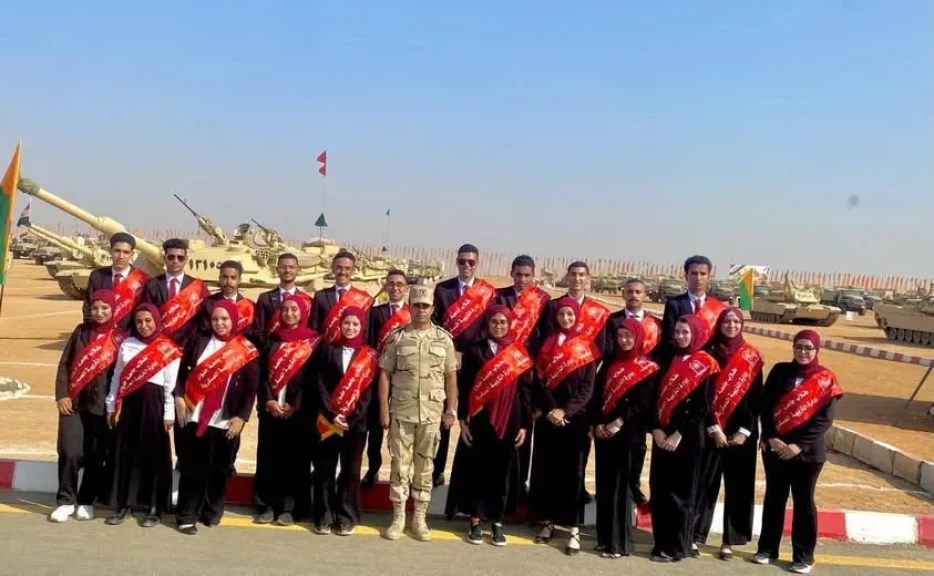 جامعة حلوان تشارك في اصطفاف الفرقة التاسعة مدرع