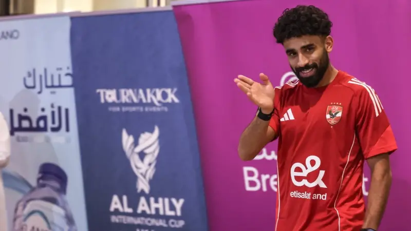 موعد تحرك الأهلي إلى استاد هزاع بن زايد لمواجهة سيراميكا كليوباترا