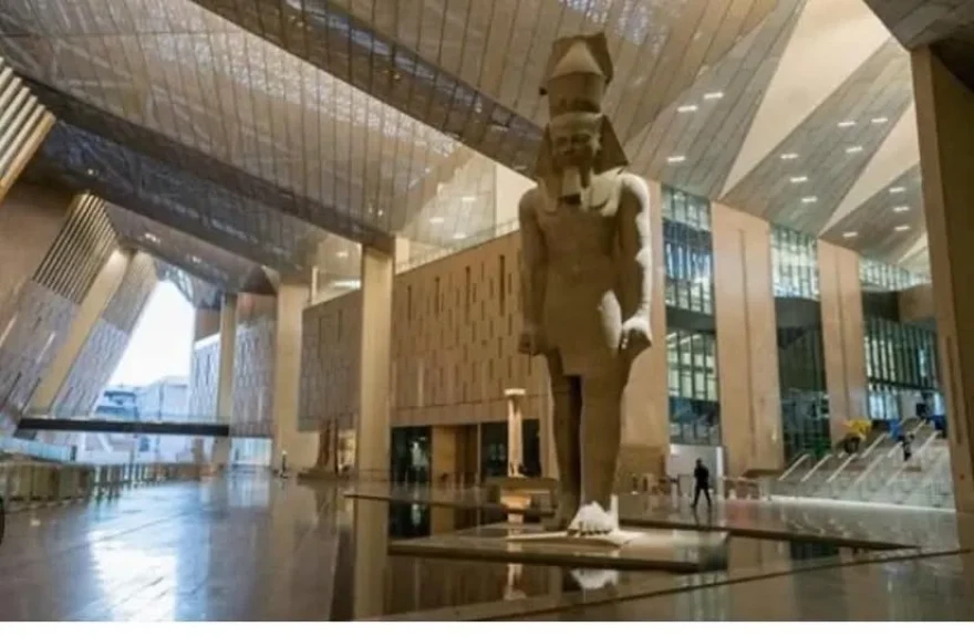 التليفزيون المصري يعيد بث حفل افتتاح المتحف الكبير علي جميع قنواته مساء اليوم
