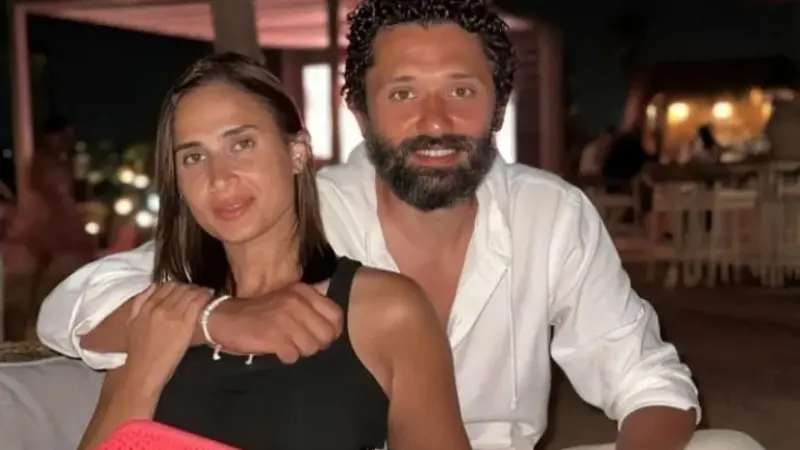 انفصال كريم محمود عبدالعزيز عن آن الرفاعي