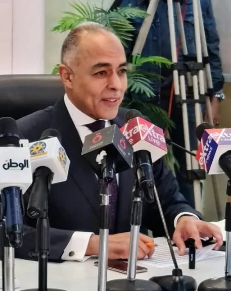 عاجل|”الوطنية للانتخابات”: انتهاء انتخابات مجلس النواب في 16 لجنة بالخارج وبدء فرز الأصوات