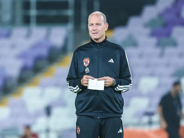 توروب يعلن تشكيل الأهلي لمباراة الزمالك بنهائي السوبر المصري