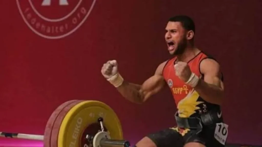 ” عبدالرحمن يونس” يحصد 3 ذهبيات فى رفع الأثقال  بدورة ألعاب التضامن الإسلامي