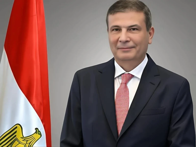 وزير الزراعة يستعرض جهود تنمية الثروة الحيوانية والداجنة