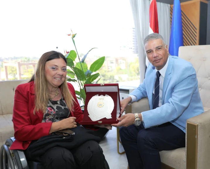 محافظ أسوان يستقبل المشرف العام على المجلس القومى للأشخاص ذوى الإعاقة