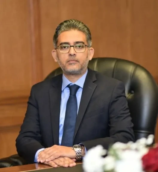 رئيس الوزراء يصدر قرارًا بتعيين الدكتور أحمد عبد العزيز نائبًا لرئيس مجلس إدارة الهيئة العامة للرقابة المالية