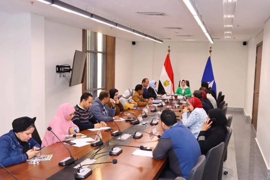 نائب محافظ دمياط تعقد اجتماعًا موسعًا لمتابعة مستجدات الفرص الاستثمارية بالمحافظة بالتعاون مع هيئة الرقابة الإدارية