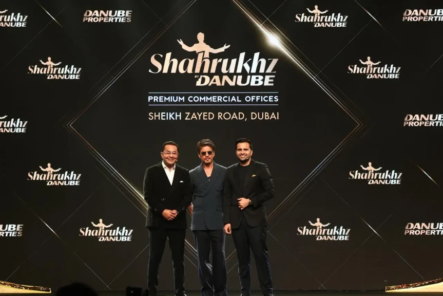 ما قصة برج شاروخان في دبي؟ أول ناطحة سحاب ترفع اسم نجم بوليوود وتكشف رحلة 33 عاماً من الشراكة بين السينما والأعمال