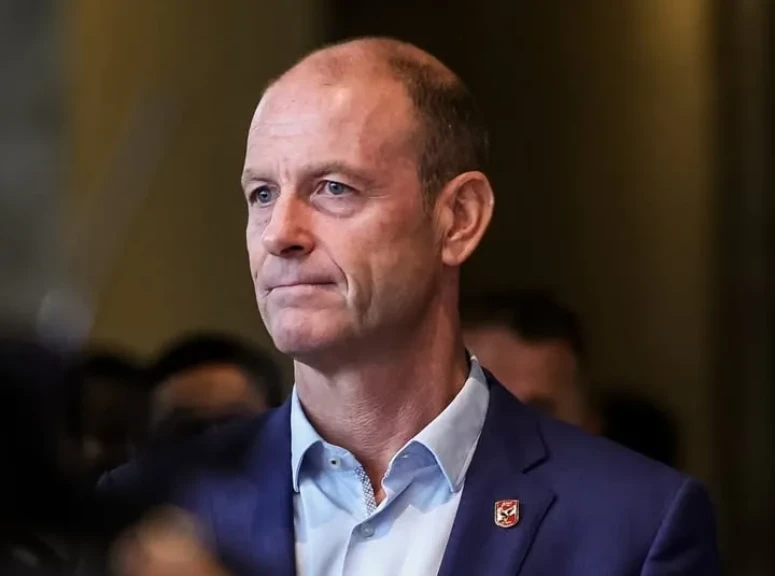 توروب يعلن قائمة الأهلي استعدادًا لمباراة شبيبة القبائل