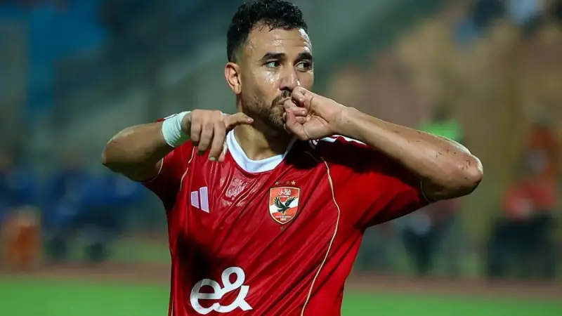 جاب الله: تريزيجيه شعر بآلام في الخلفية.. ويجري أشعة بالقاهرة