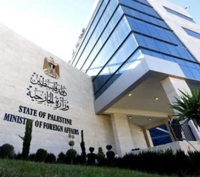 الخارجية الفلسطينية تطالب بتدخل دولي عاجل لوقف ”العدوان” على غزة