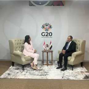 وزير الخارجية يلتقي وزيرة خارجية كندا على هامش قمة مجموعة العشرين بجوهانسبرج