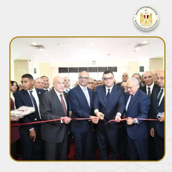 وزير الإسكان يفتتح المؤتمر والمعرض الدولي للمياه والبنية التحتية (IWWI 2025)