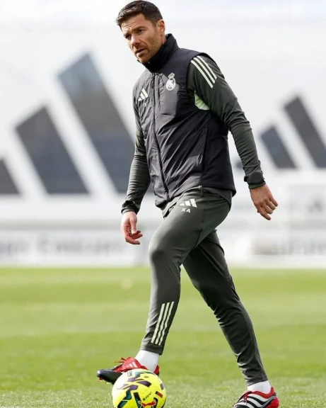 حكم اسباني سابق : هدف ريال مدريد الثاني غير صحيح