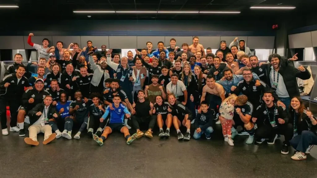 سان دييجو يتأهل لنهائي بلاي أوف الدوري الأمريكي الغربي