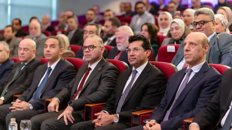 رئيس هيئة الرقابة المالية ووزير الشباب والرياضة يشهدان حفل توزيع جوائز مسابقة Y-Champions