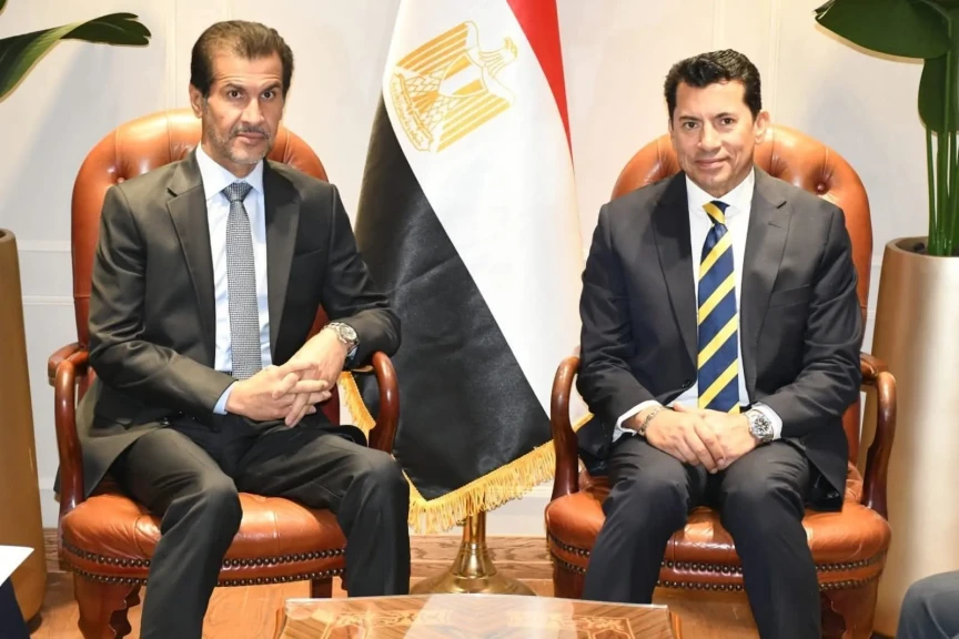وزير الشباب والرياضة يستقبل سفير دولة قطر لبحث التعاون المشترك