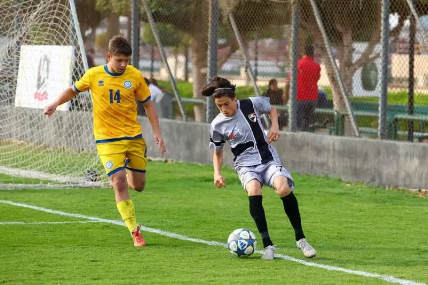 منتخب كازاخستان يفوز على دوناتيللو أوديني الإيطالي ببطولة الأهلي الدولية