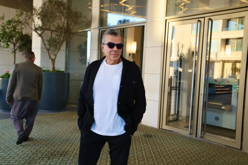 خالد مرتجي يؤازر الأهلي قبل مباراة الجيش الملكي بدوري أبطال افريقيا