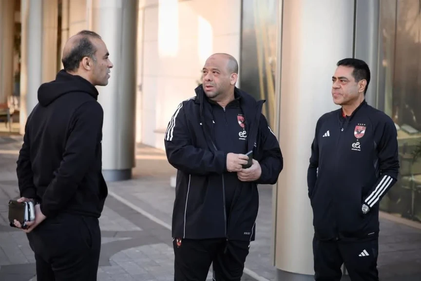 بعثة الأهلي تتوجه إلى ملعب مباراة الجيش الملكي بدوري أبطال افريقيا