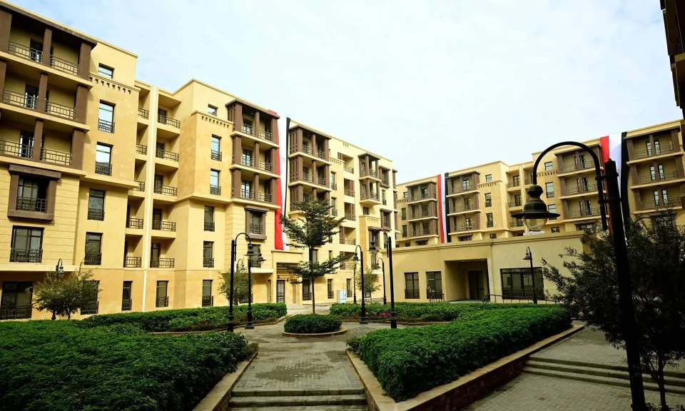 رئيس الوزراء يقوم بجولة تفقدية بمشروعات إعادة إحياء عدد من المناطق بالقاهرة التاريخية