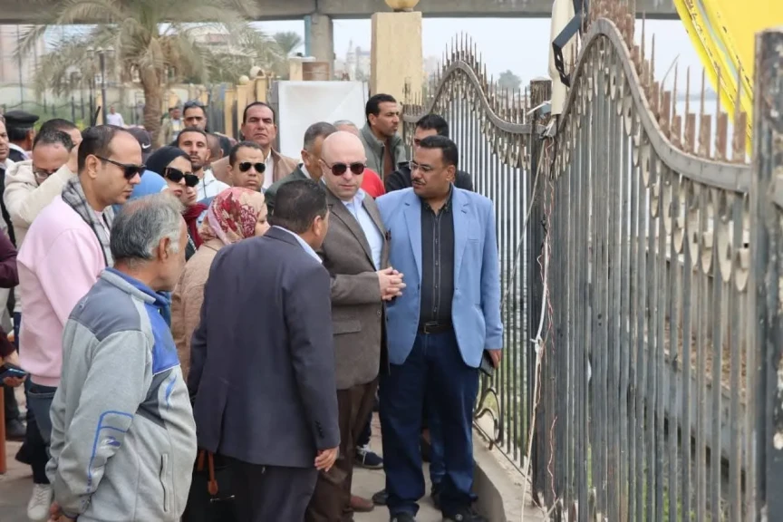 محافظ بني سويف يتفقد ميدانيًا الإجراءات المنفذة حيال تأثر خدمة مياة الشرب نتيجة التوقف