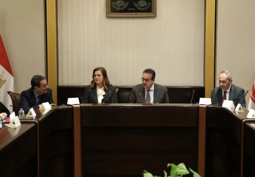 وزير الصحة يترأس اجتماع اللجنة الاستشارية العليا للتنمية البشرية