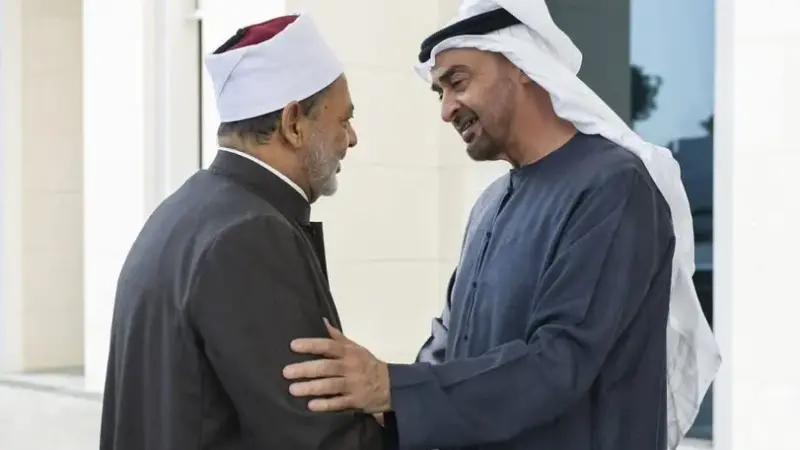 شيخ الأزهر  يهنِّئ الشيخ محمد بن زايد والشعب الإماراتي باليوم الوطني الـ54