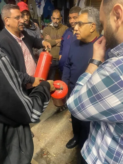 محافظ الدقهلية يتفقد ”سوق الخواجات” بعد حريق المنصورة ويشدد على إجراءات السلامة