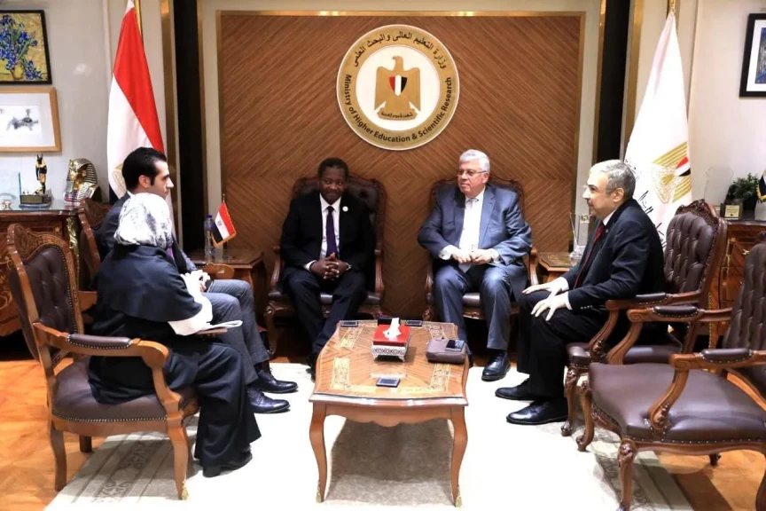 وزير التعليم العالي يستقبل مفوض التعليم والعلوم والابتكار بالاتحاد الإفريقي لبحث مجالات التعاون المشترك