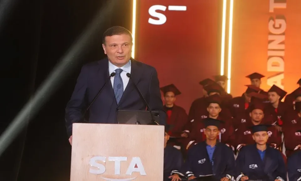 وزير الزراعة يشهد حفل تخرج الدفعة الـ 12 لأكاديمية السويدي للتعليم الفني