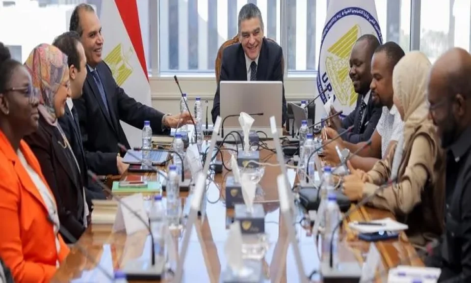 إطلاق برنامجي الزمالة في التصنيع الحيوي وعلوم الصناعة برعاية ”الشراء الموحد”