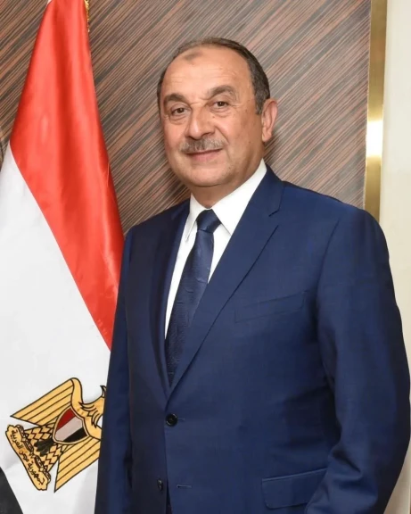 وزير قطاع الأعمال العام يتلقى تقريرًا حول التشغيل التجريبي لمشروع إنتاج السلك الجديد بشركة مصر للألومنيوم