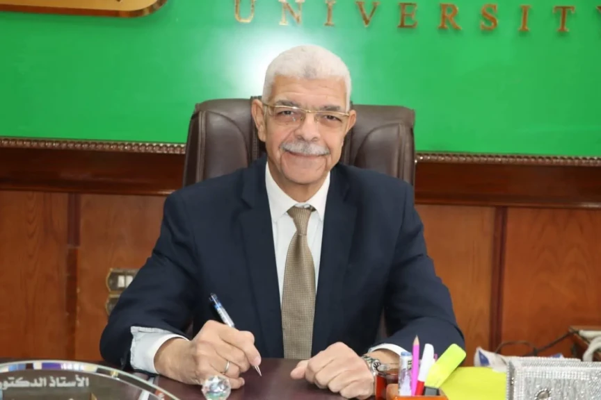 رئيس جامعة المنوفية يصدر قرارات بتعيين وكلاء جدد بكلية الطب ومعهد الأورام
