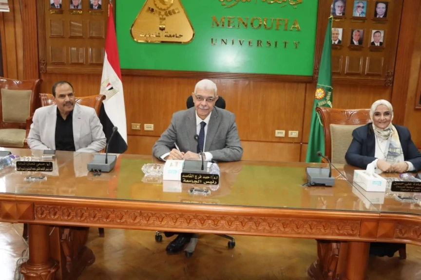 رئيس جامعة المنوفية يتابع استعداد كليتي الحقوق والطب البيطري للتقدم للاعتماد المؤسسي والبرامجي