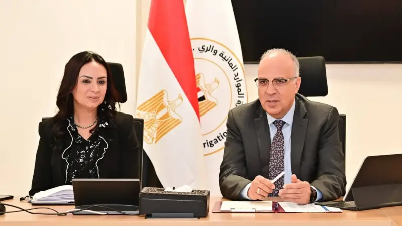 وزيرا الري التضامن الاجتماعي يبحثان التعاون فى مجال تدوير ورد النيل لإنتاج مشغولات يدوية