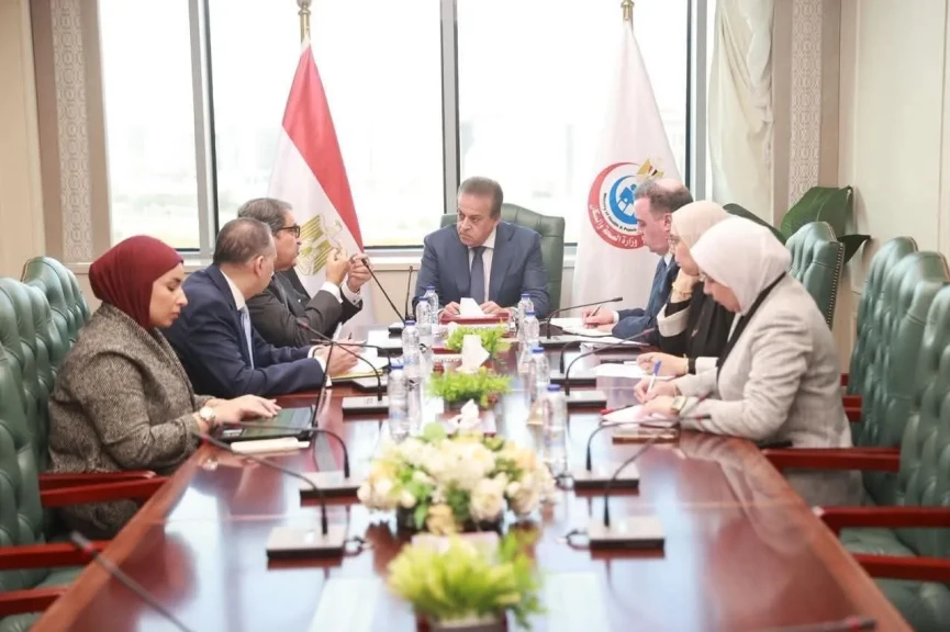 وزير الصحة يبحث مع «إي فاينانس» و«إي هيلث» سبل التعاون في القطاعات الصحية