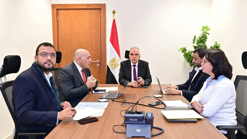 وزير الري يتابع اجراءات تحديث الاستراتيجية المصرية للموارد المائية ٢٠٥٠